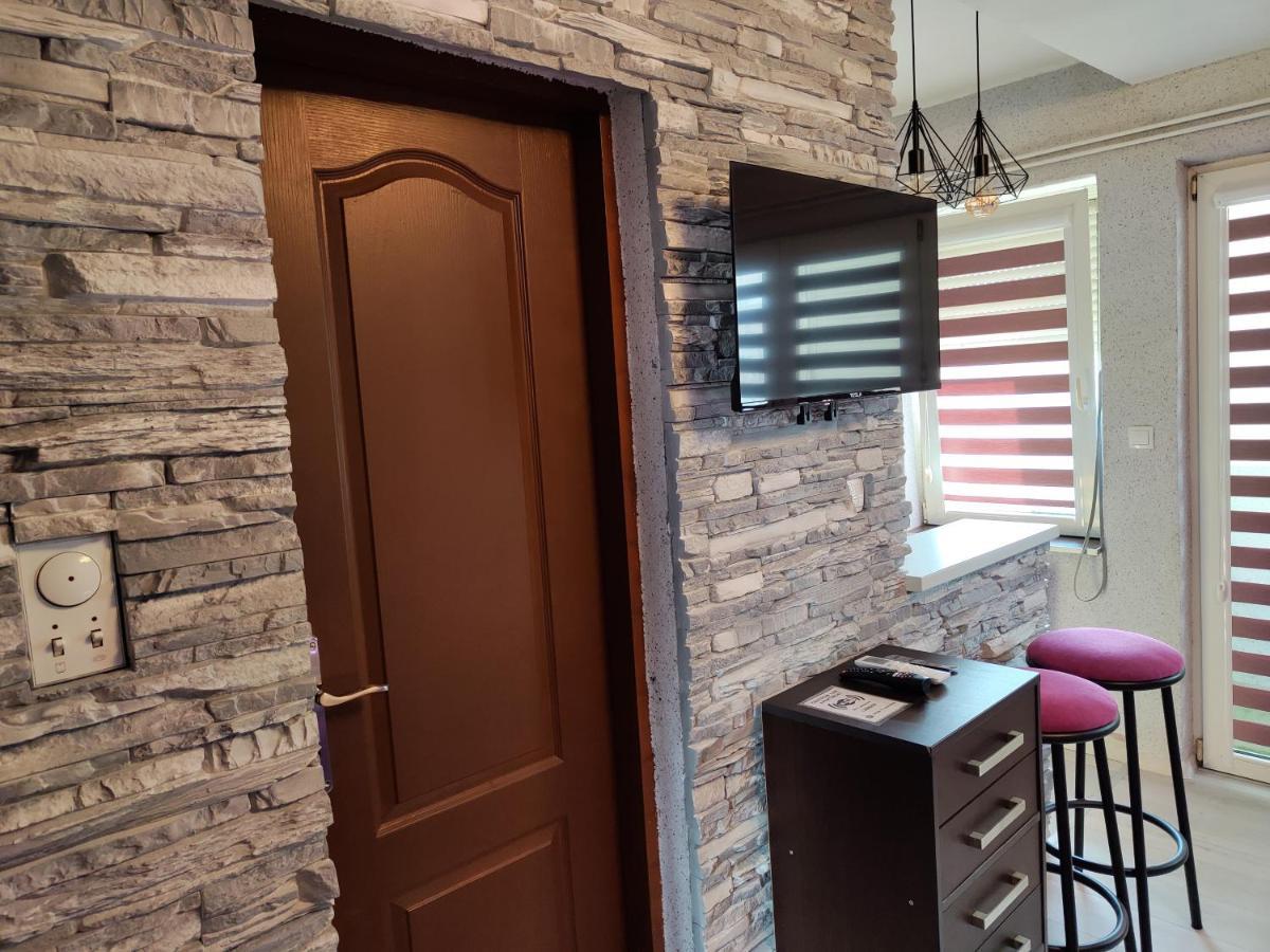 Centrum Lux Apartment Ni 外观 照片